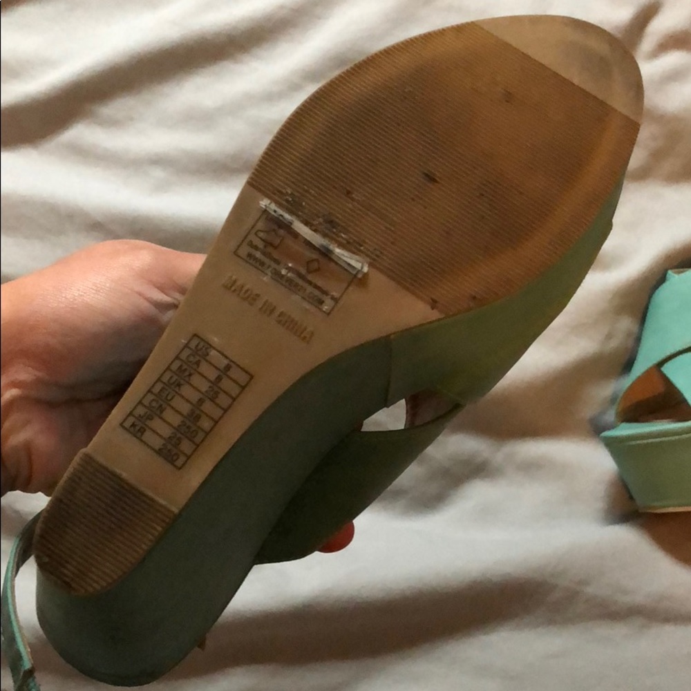 Wedges - Picture 4 of 6